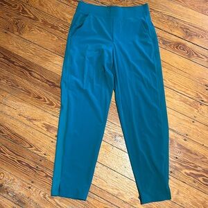 Athleta Brooklyn ankle pant size 4 in emerald green - worn once!